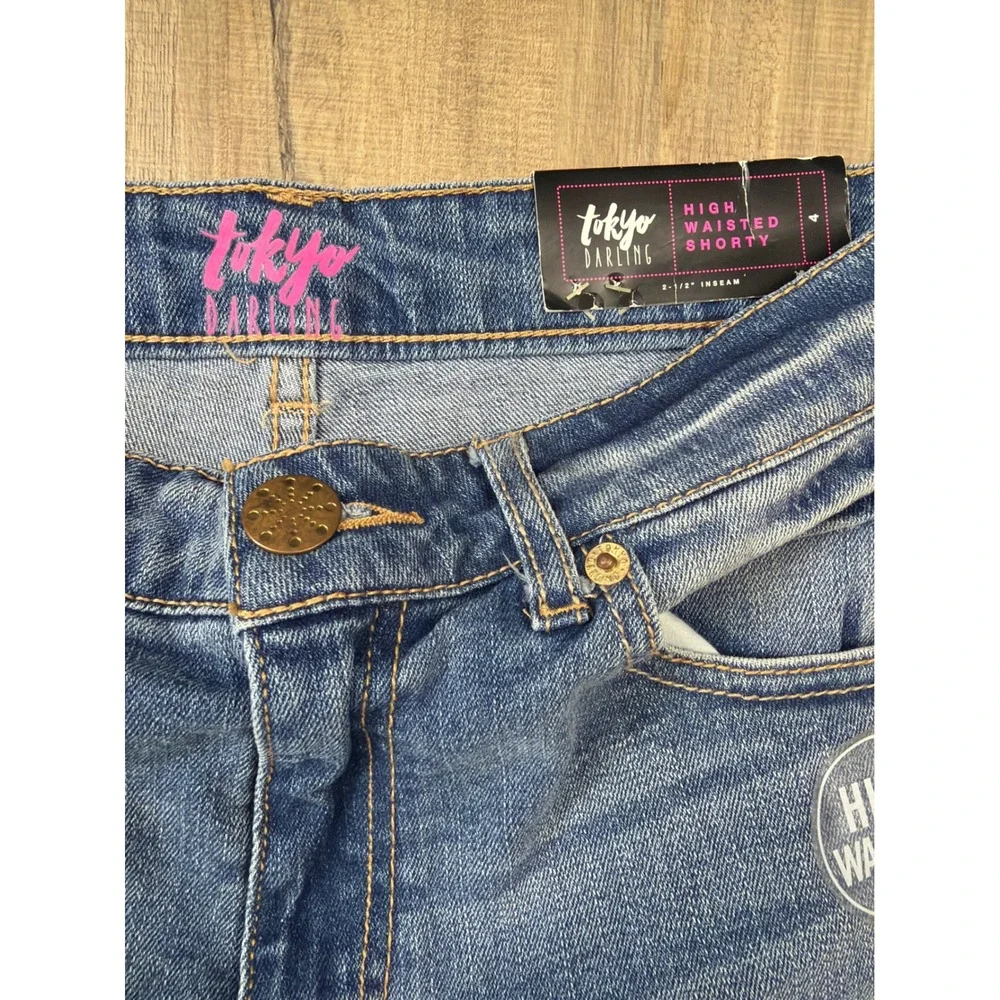 Aeropostale Tokyo Darling Women High Waisted Denim Shorty Shorts Blue Size 4 NWT